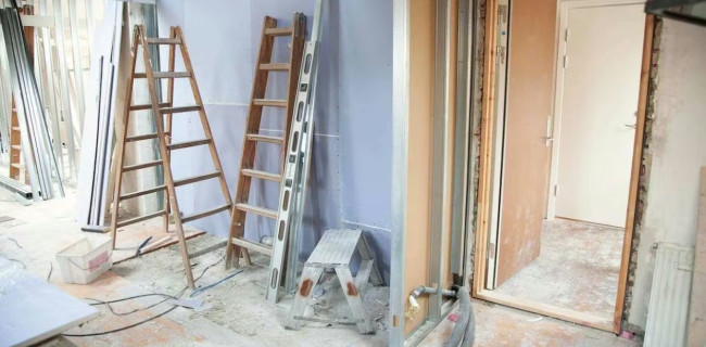 Acheter un bien ancien avec travaux : mode d'emploi