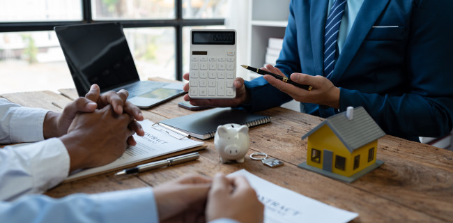 Que sont les intérêts intercalaires dans un prêt immobilier ?