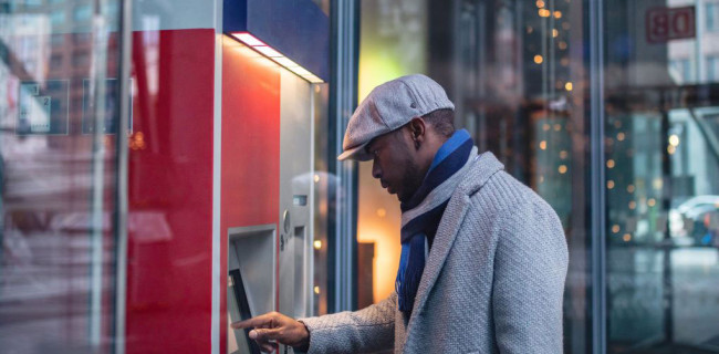 Procuration bancaire : démarches, modèle et risques