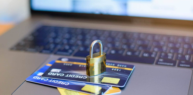 Carte bancaire bloquée : comment la débloquer ?