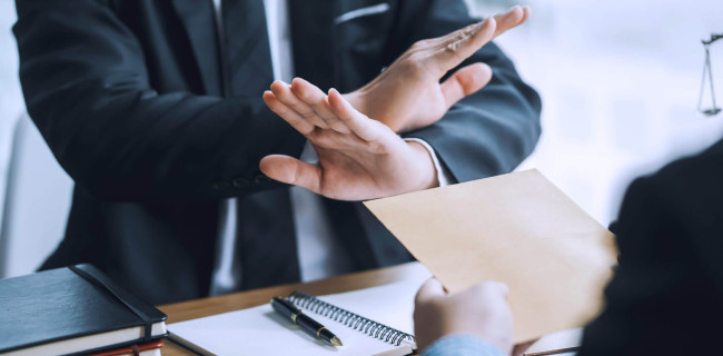 Quelle banque choisir en cas d'interdit bancaire ?
