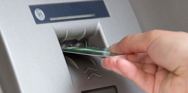 Banques en ligne et offres de parrainage